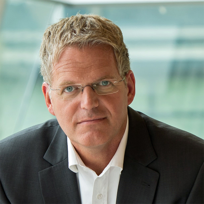 Schuenemann_3